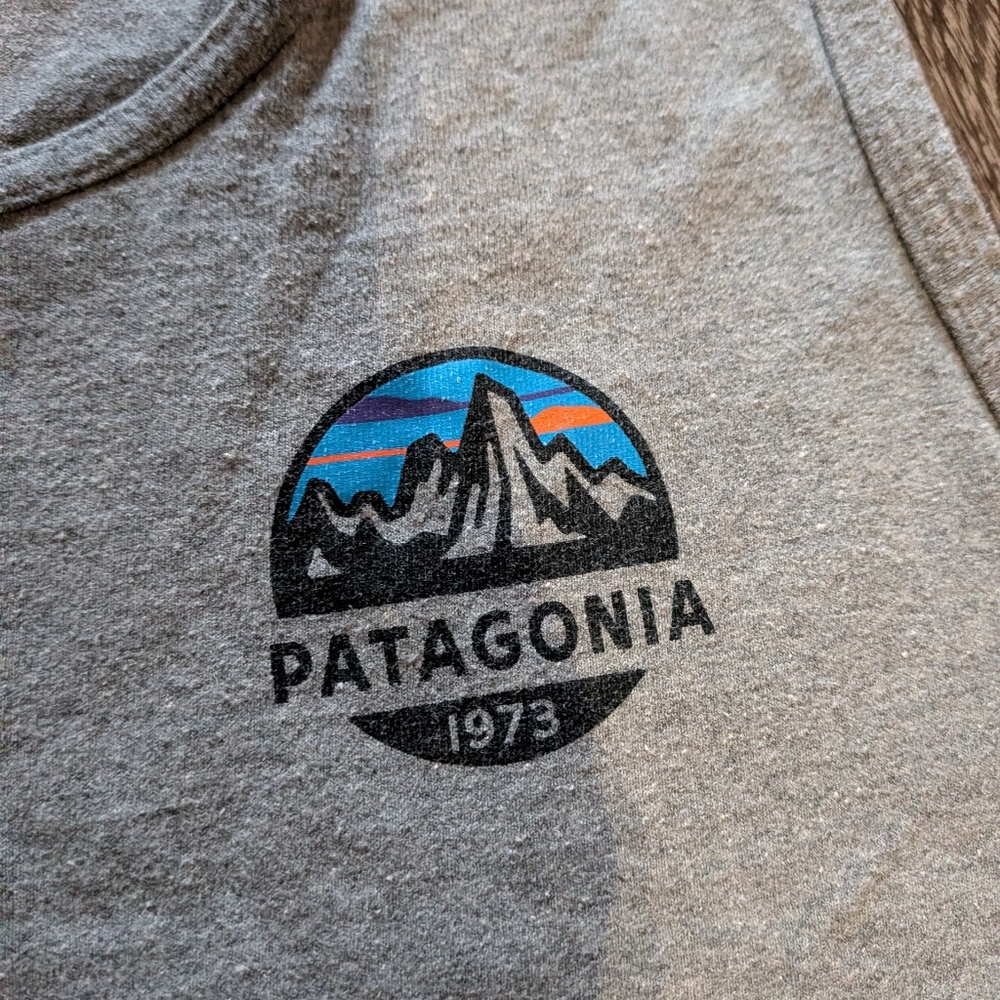 Patagonia Light Gray Men's Tank Top Size L - Picture 3 of 4